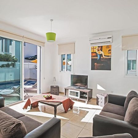 Avra Villas Παραλίμνι Εξωτερικό φωτογραφία