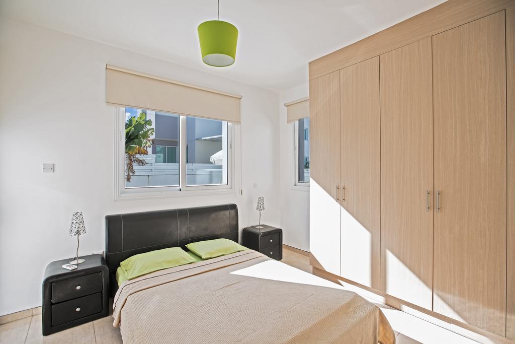Avra Villas Παραλίμνι Δωμάτιο φωτογραφία